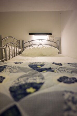 Free WiFi, bed sheets