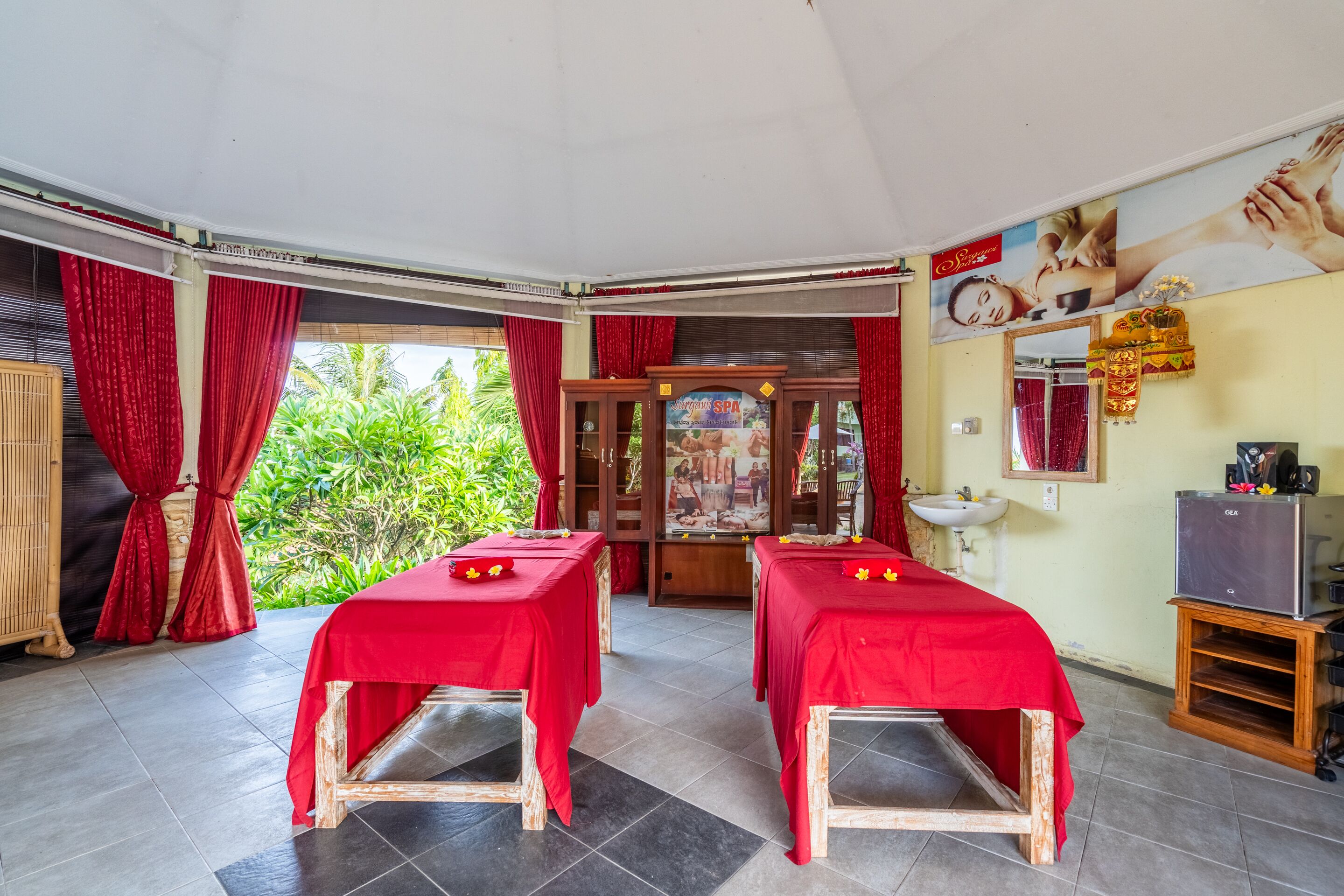 排毒体膜、脚底按摩、指（趾）甲修剪和护理