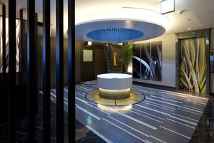 Check-in/check-out kiosk