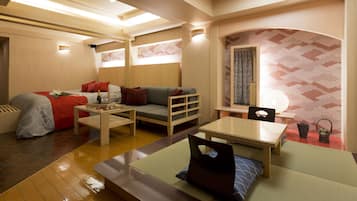 Superior-Doppelzimmer | Daunenbettdecken, Minibar, individuell dekoriert