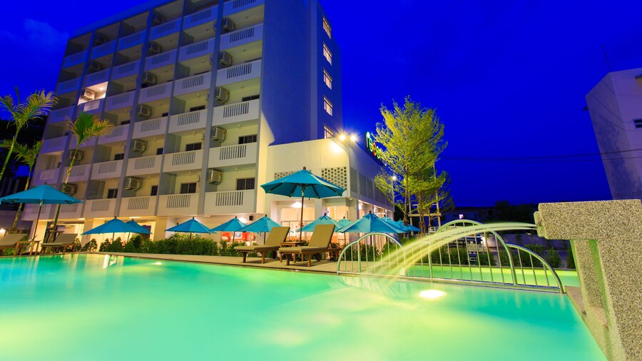 Recenta Phuket Suanluang by Deevana