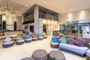 Lobby sitting area - Recenta Phuket Suanluang by Deevana (Wichit)