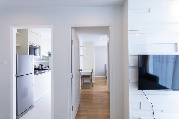 Suite, 1 chambre | Minibar, coffres-forts dans les chambres, décoration personnalisée