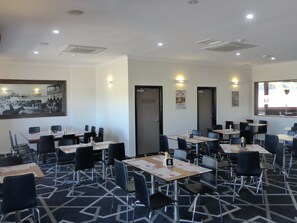 Mittagessen und Abendessen