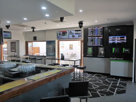 Bar (en la propiedad)