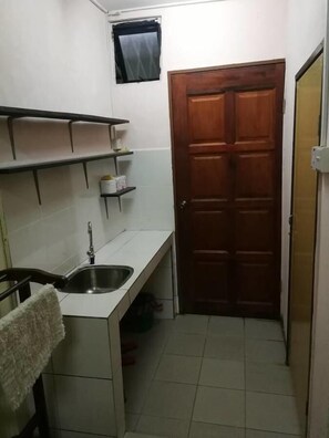 Shared kitchen - Slagon Homestay (Ranau)