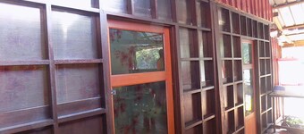 Terapung Hotel & Fish Garden