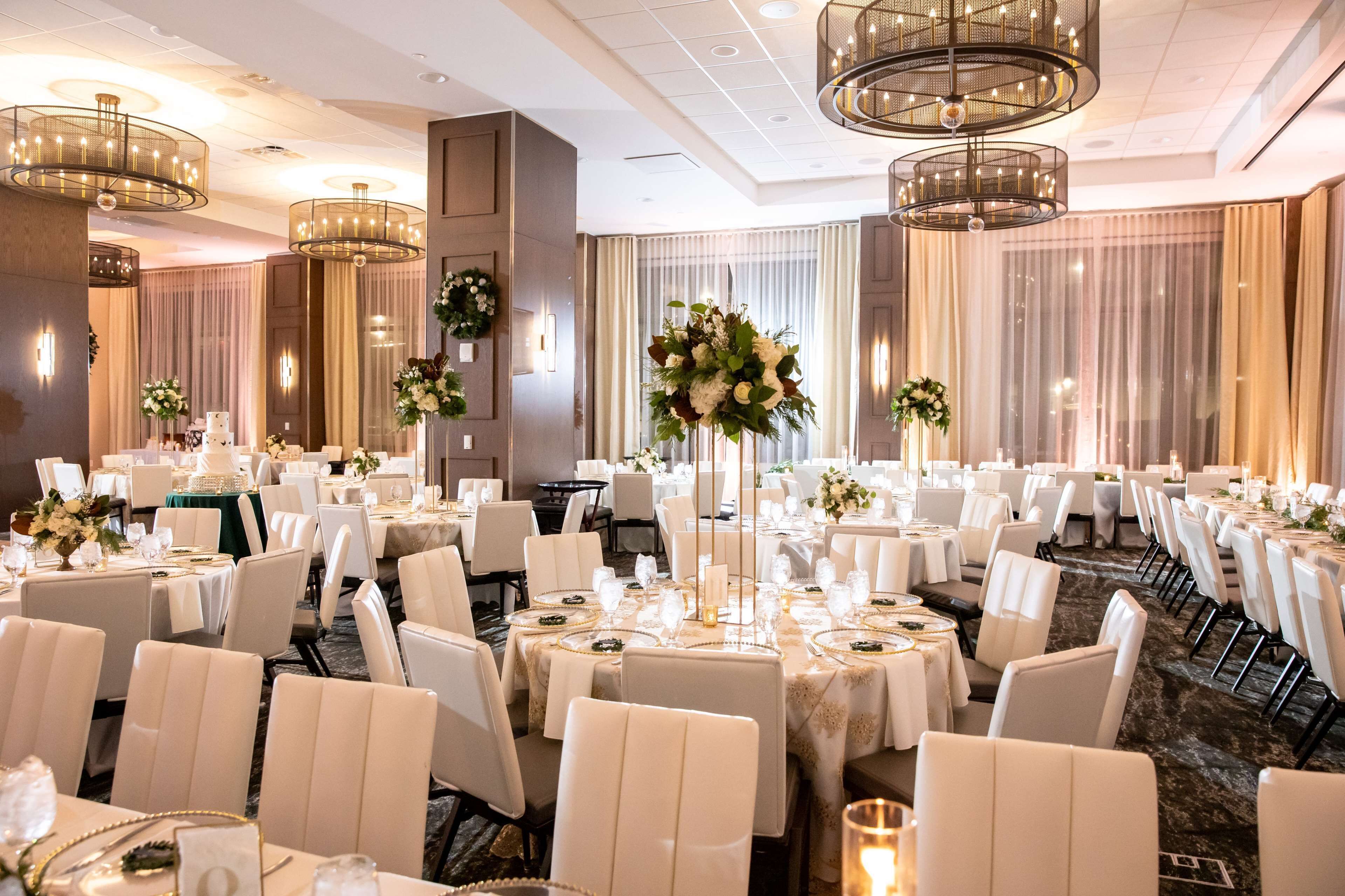 Photo - Embassy Suites Pittsburgh Downtown