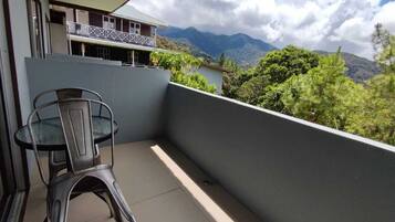 Standard Room, 1 Katil Ratu (Queen) | Teres/patio