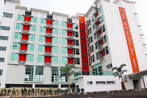 Exterior - 906 Premier Hotel (Malacca City)