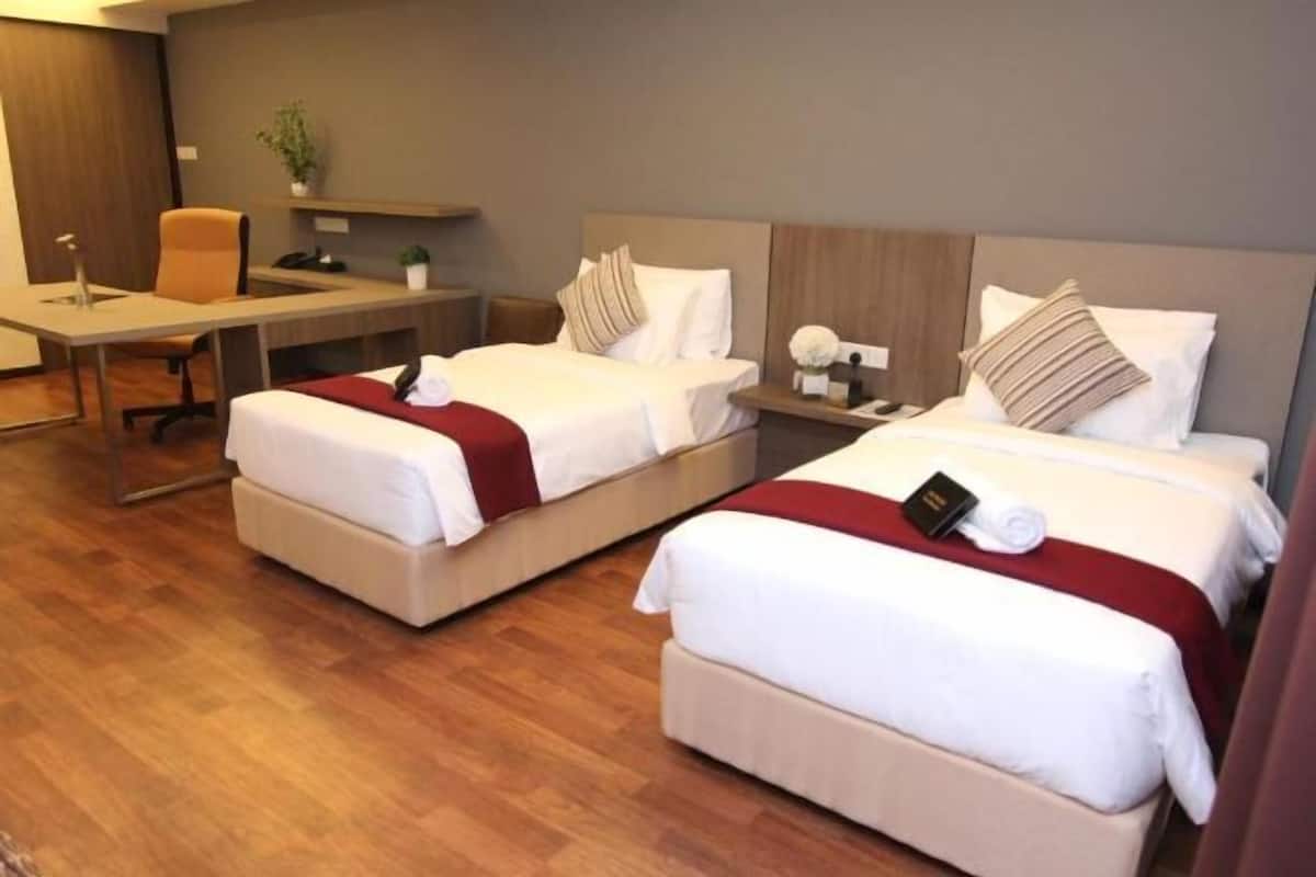 1 chambre, literie de qualité supérieure, surmatelas, minibar