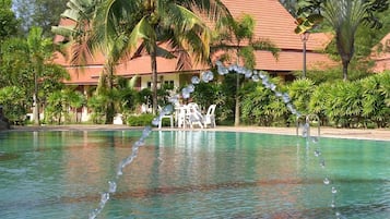 Piscina all'aperto