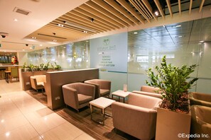 Lobby-Lounge