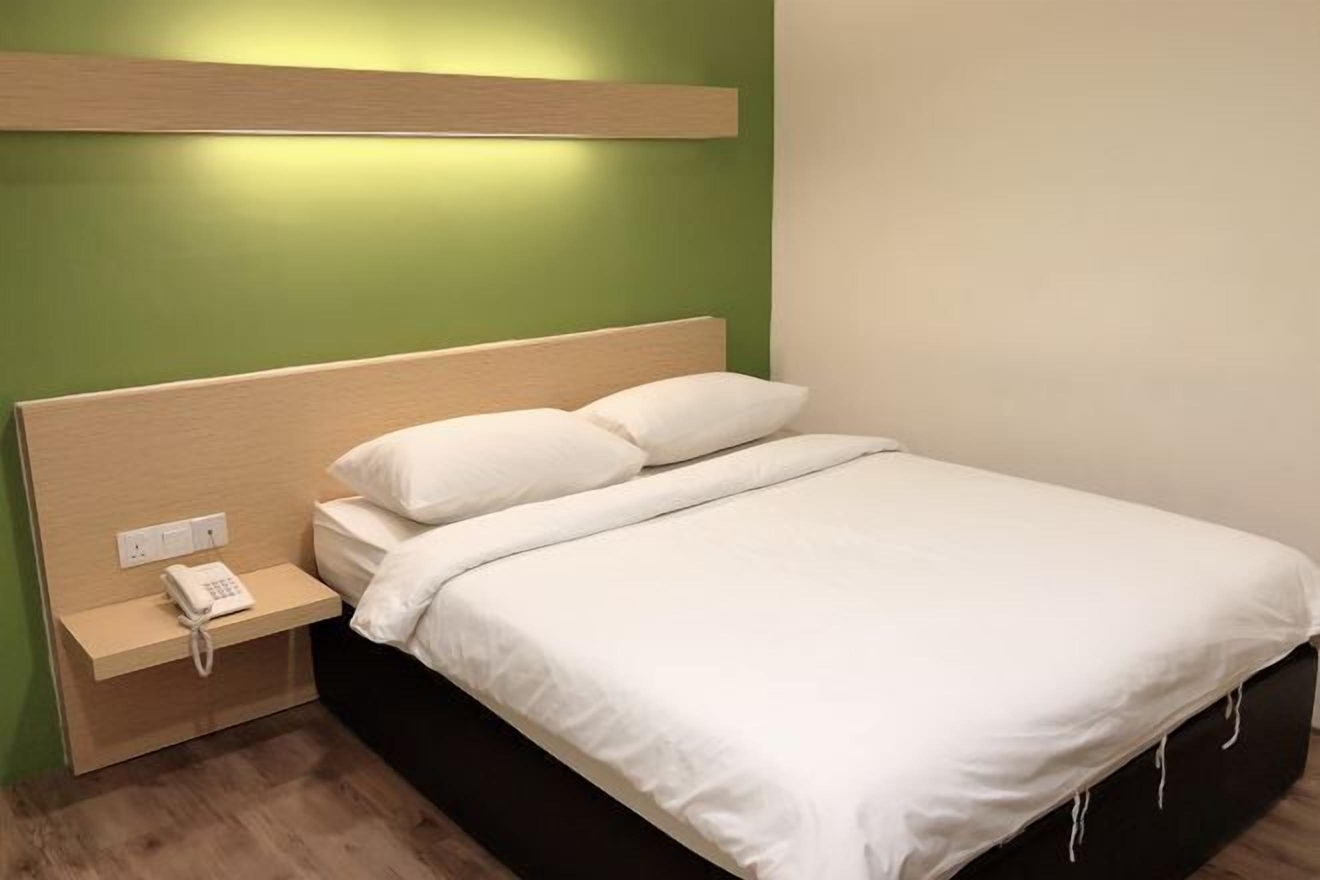 Desk, iron/ironing board, free WiFi, bed sheets