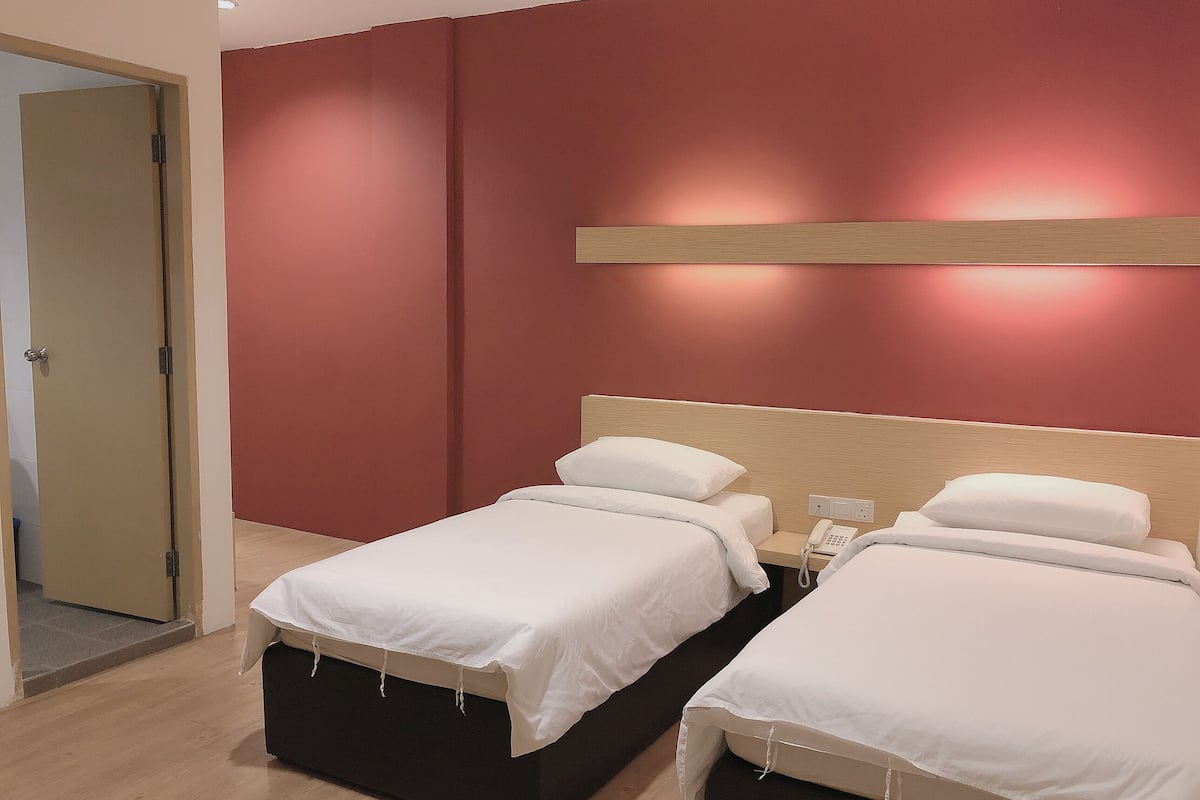 Desk, iron/ironing board, free WiFi, bed sheets
