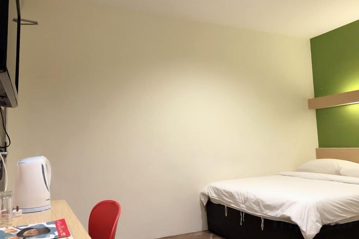 Desk, iron/ironing board (on request), free WiFi, bed sheets
