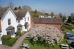 Aerial view - The Rodney (Worcester)