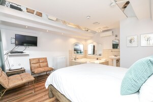 Camas plegables/adicionales, wifi gratis y ropa de cama 