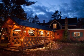 การตกแต่งภายนอก