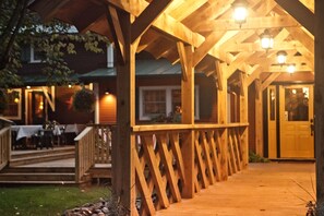 숙박 시설 입구