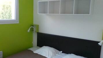 Apartment, Private Bathroom | Soundproofing