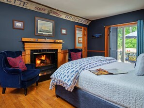 Double Room, 1 Queen Bed, Fireplace, Garden Area (Not Pet Friendly) | Premium bedding, down duvets, in-room safe, individually decorated - Abbey's Lantern Hill Inn (Ledyard)