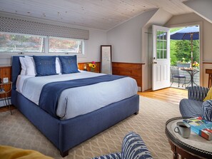 Estudio panorámico, 1 cama Queen size, balcón, vista al jardín (Not Pet Friendly) | Ropa de cama de alta calidad y edredón