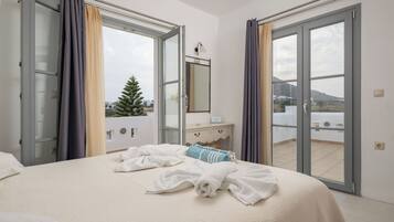 Grand Villa | 1 bedroom, Egyptian cotton sheets, premium bedding, in-room safe