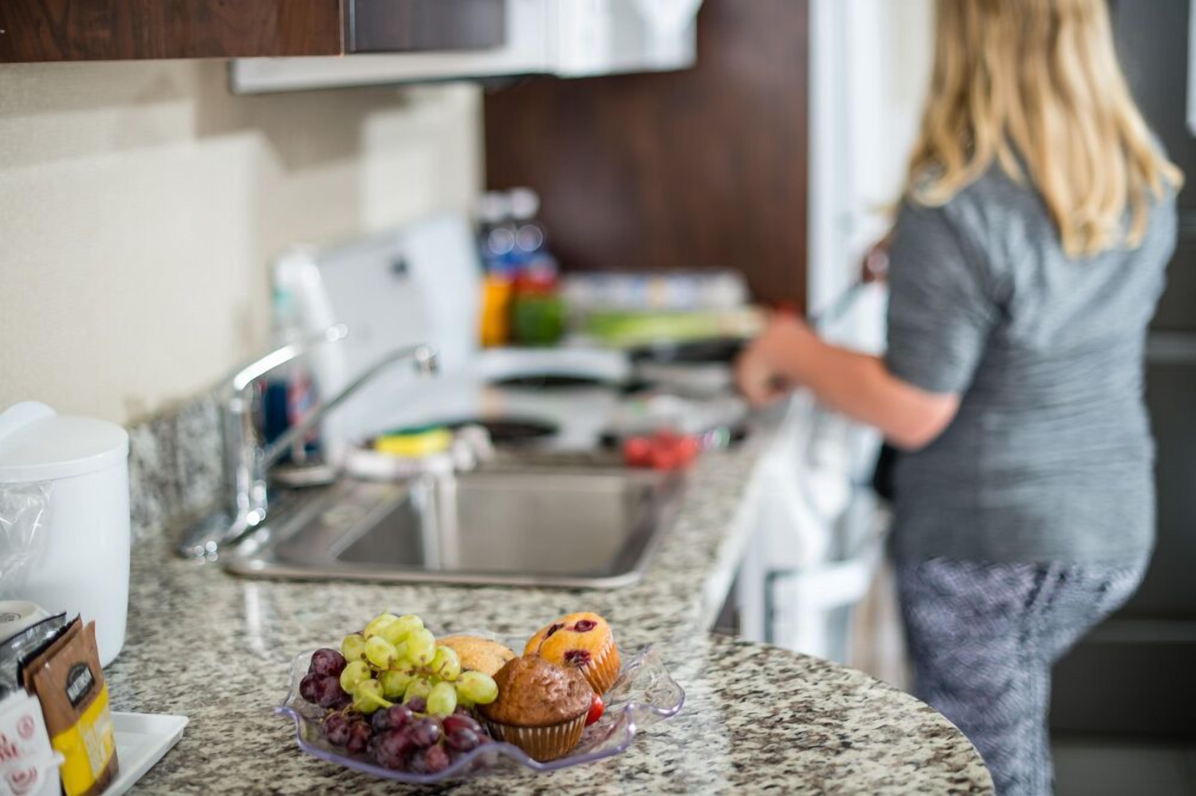 microwave, coffee/tea maker, cookware/dishes/utensils