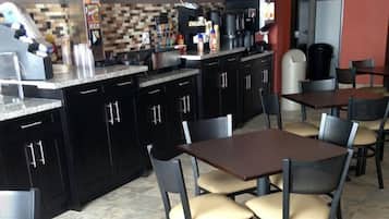 Desayuno buffet incluido todos los días