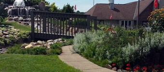 The Seasons Inn at Nicks Place