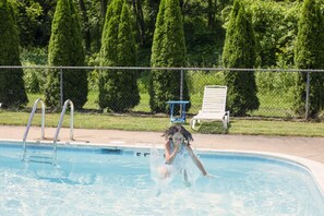 季節限定屋外プール