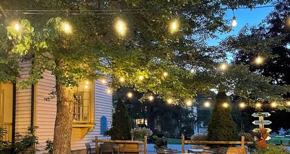 The Inn at Gristmill Square