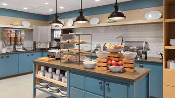 Tägliches inbegriffenes Frühstücksbuffet