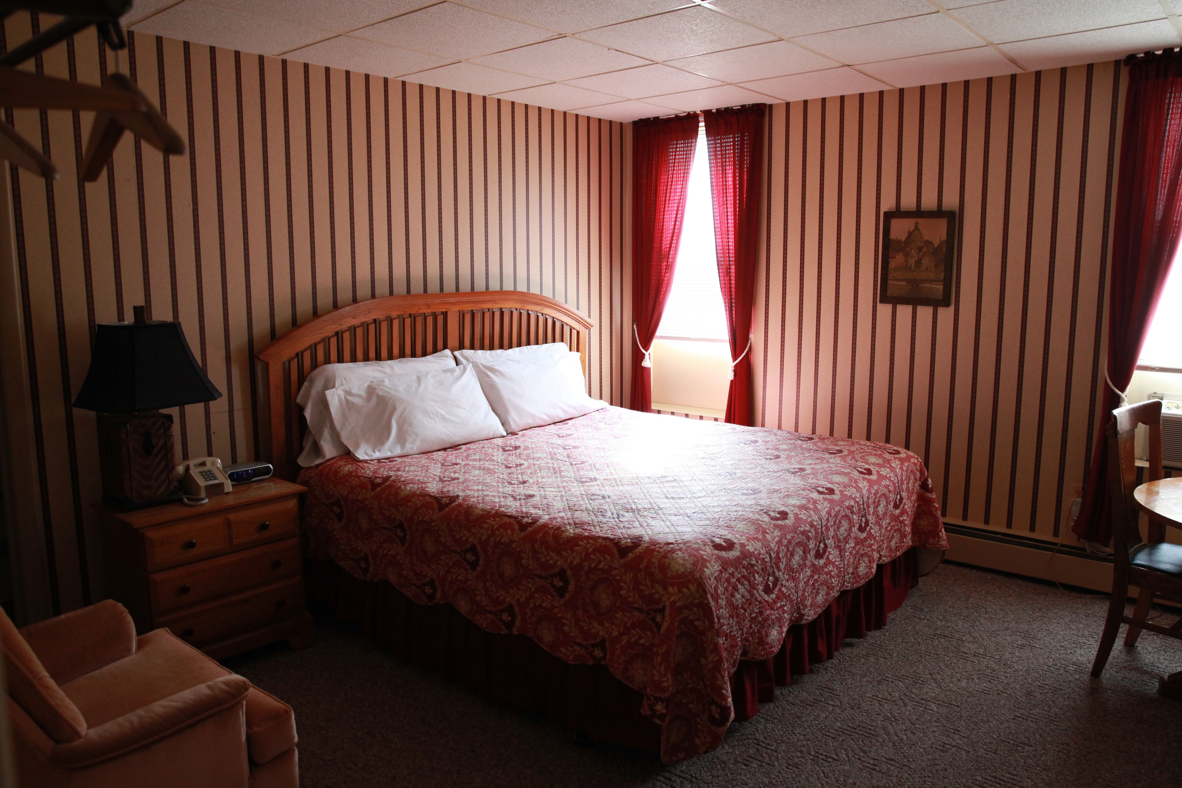 Escritorio, camas plegables/adicionales gratuitas y wifi gratis 