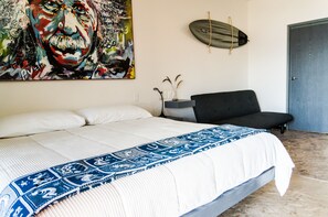 Loft Deluxe, 1 très grand lit et 1 canapé-lit, vue océan, en bord de plage