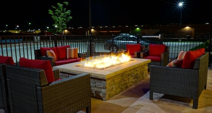 Holiday Inn Express & Suites Omaha - Millard Area by IHG