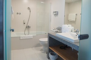 Bathroom - Dom (LINZ)