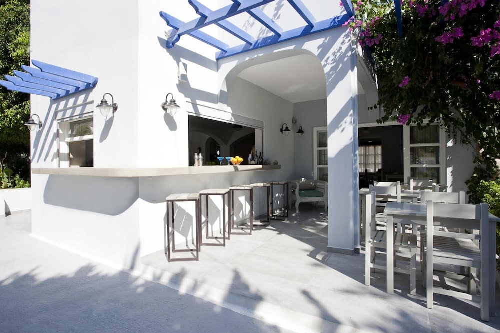 Hippocampus Hotel by null