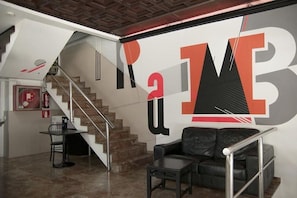 Interior - BE Ramblas Guest House (Barcelona)