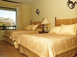 Room - The Grand Baja All Suites Resort & Spa (SAN JOSE DEL CABO)