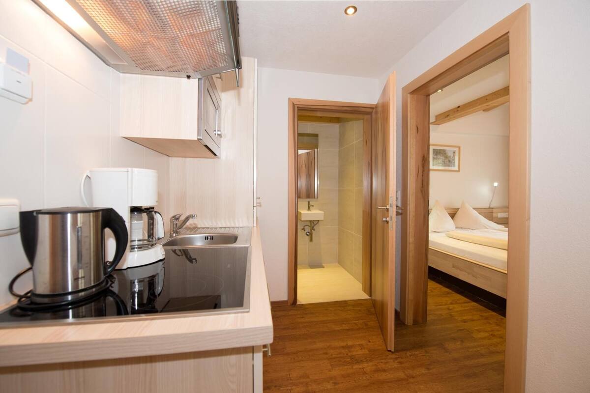 Soundproofing, cribs (free), rollaway beds (surcharge), WiFi (free)