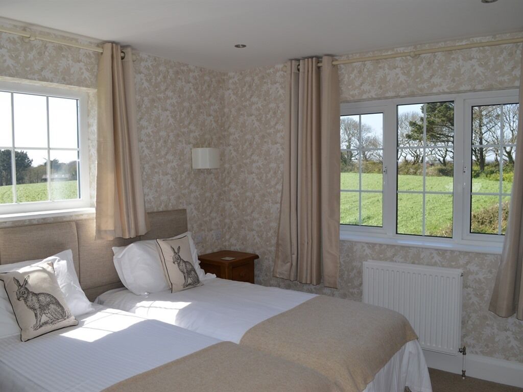 Standard Double or Twin Room, Ensuite (Country View)