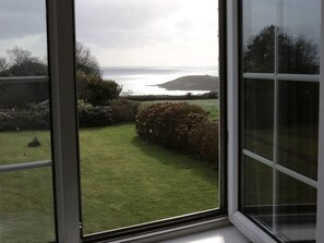 Chambre Standard Double ou avec lits jumeaux, salle de bains attenante, vue mer | Vue depuis l’hébergement