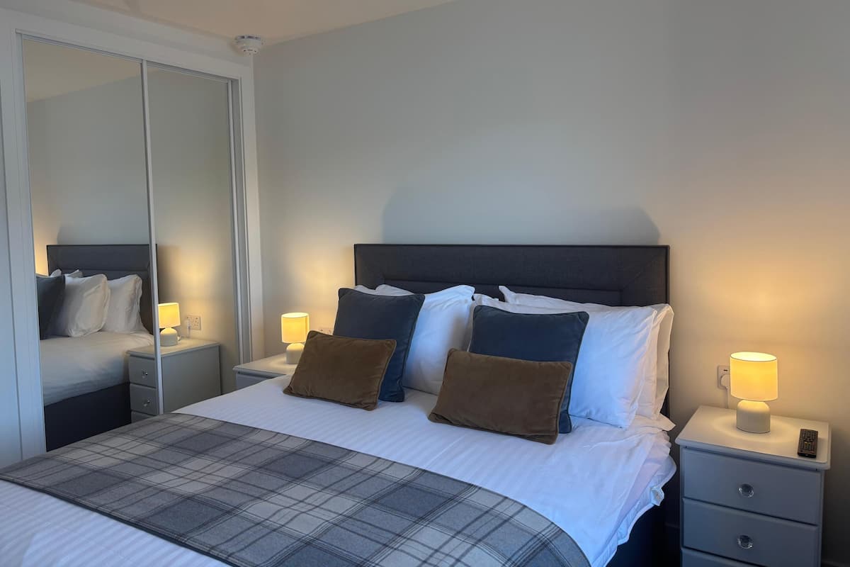 Suite Deluxe | Sábanas de algodón egipcio y ropa de cama de alta calidad