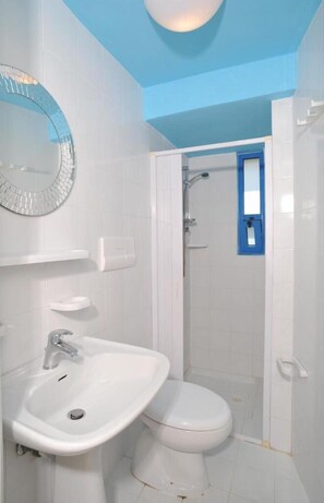 Shower - Villaggio Le Orchidee (Vieste)