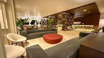 Bar (in der Unterkunft)