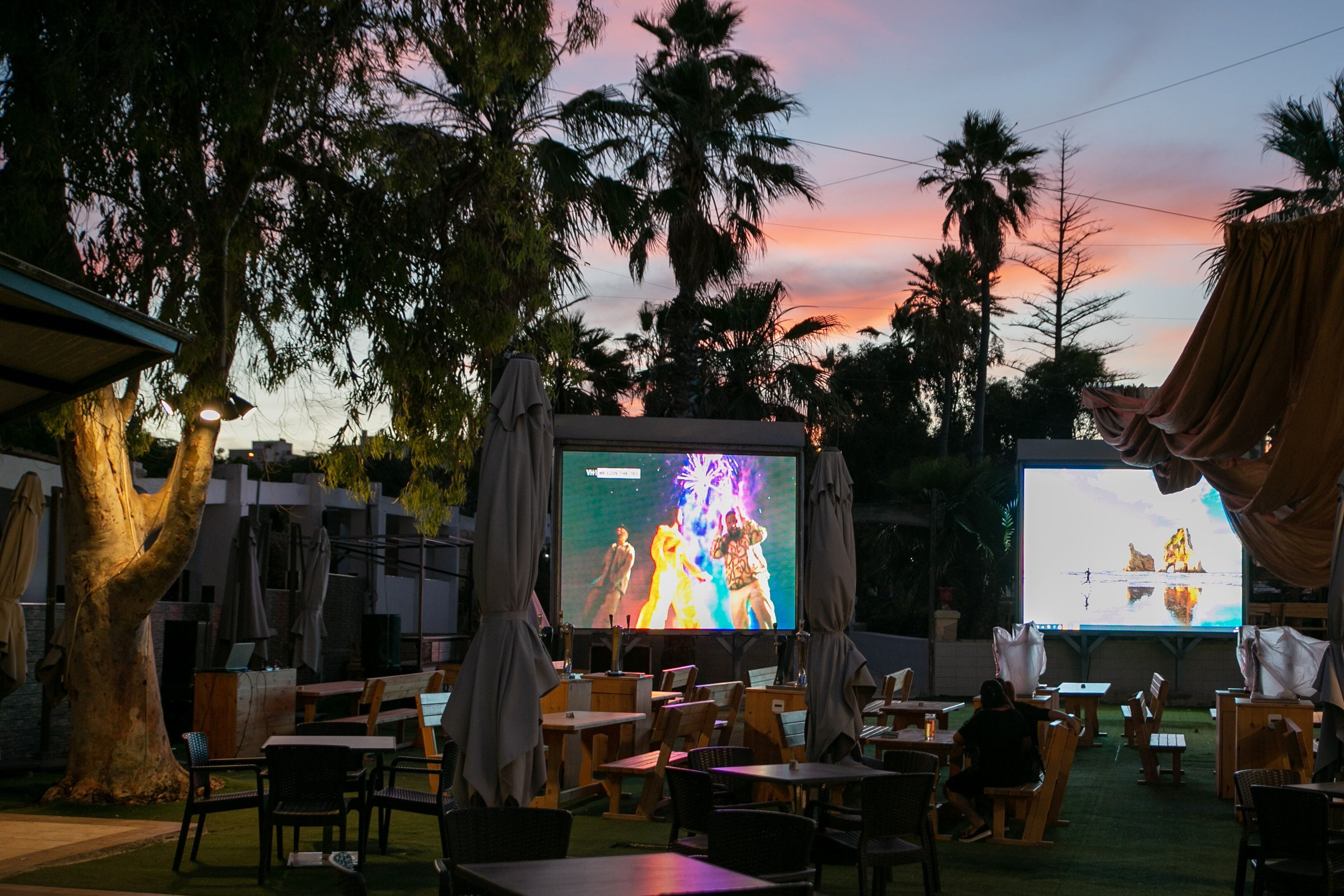 Photo - Beach Garden Hotel