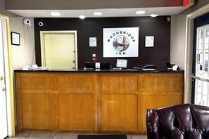 Reception - Woodbridge Inn By OYO Rome (Rome)