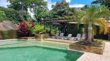 Alberca al aire libre